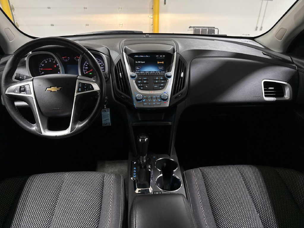 Used 2017 Chevrolet Equinox LT w/ Convenience Package AWD/4WD image 10