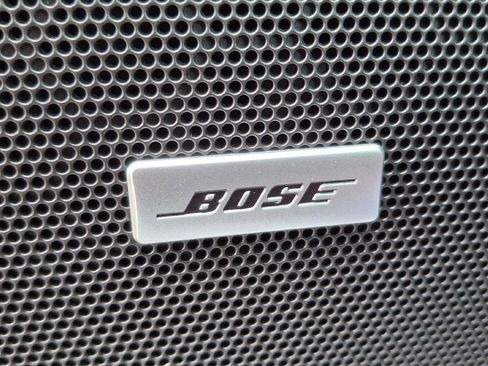 Used 2019 Chevrolet Traverse LT w/ LT Premium Package image 24