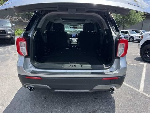 Certified 2024 Ford Explorer XLT w/ Equipment Group 202A AWD/4WD image 15