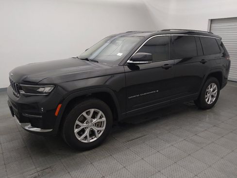 Used 2022 Jeep Grand Cherokee L Limited image 2