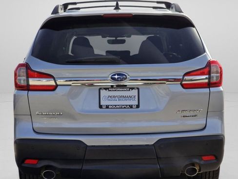 Used 2022 Subaru Ascent Limited w/ Technology Package image 8