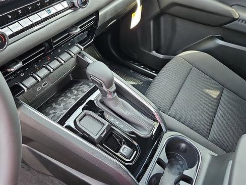 New 2026 GMC Canyon Elevation w/ Convenience Package image 20