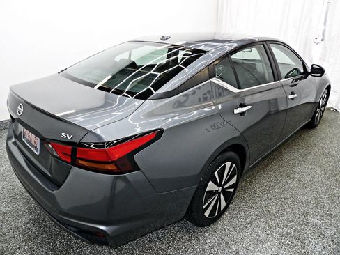 Used 2021 Nissan Altima 2.5 SV image 6