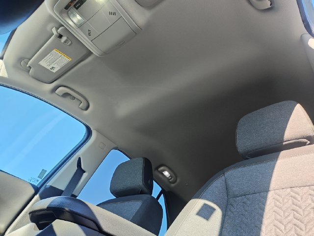 Used 2024 Chevrolet Equinox LT FWD image 24