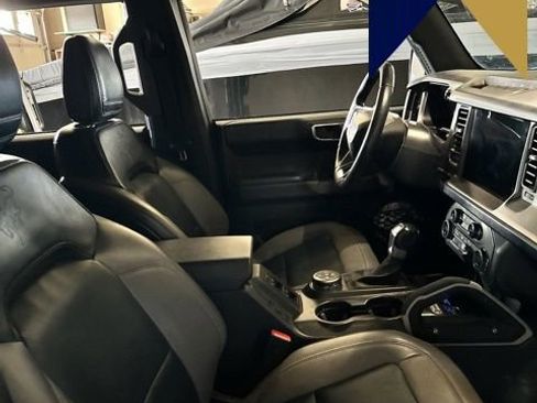 Used 2021 Ford Bronco Outer Banks AWD/4WD image 10