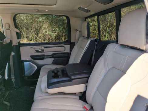 Used 2021 RAM 1500 Limited image 40