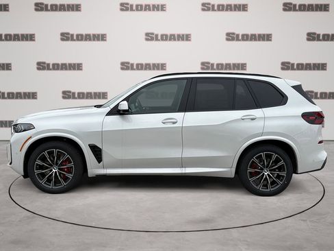 New 2026 BMW X5 xDrive40i w/ M Sport Package AWD/4WD image 2