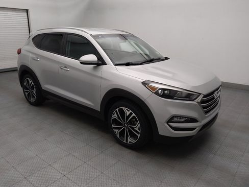 Used 2016 Hyundai Tucson Limited FWD image 11