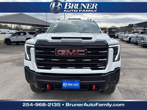 New 2026 GMC Sierra 2500 AT4X image 2