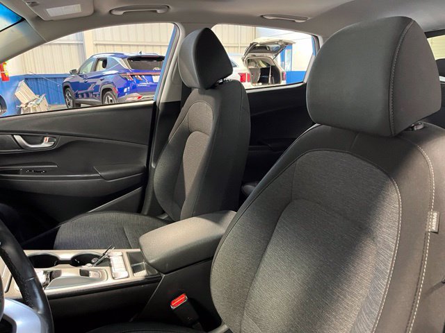 Used 2022 Hyundai Kona SEL w/ Convenience Package FWD image 24