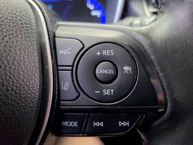 Used 2019 Toyota Corolla XSE FWD image 35
