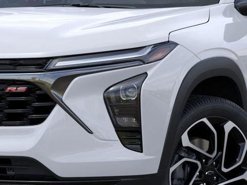 New 2026 Chevrolet Trax RS image 10