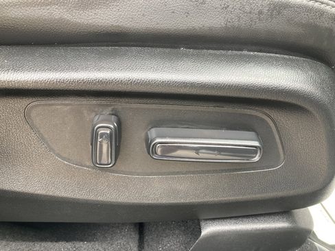 Used 2023 Honda CR-V EX-L image 34