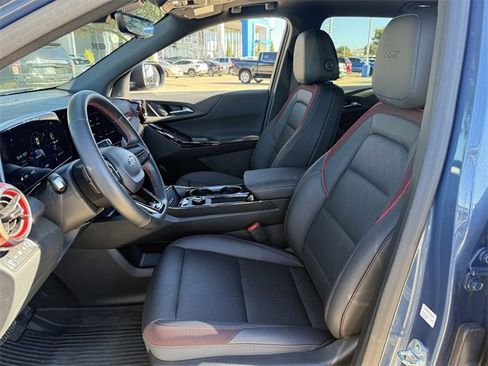 Certified 2025 Chevrolet Equinox RS w/ Safety and Technology Package image 24