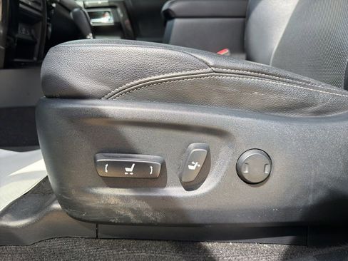 Used 2020 Toyota 4Runner Nightshade AWD/4WD image 10