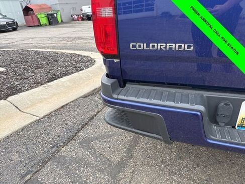 Used 2016 Chevrolet Colorado Z71 AWD/4WD image 7