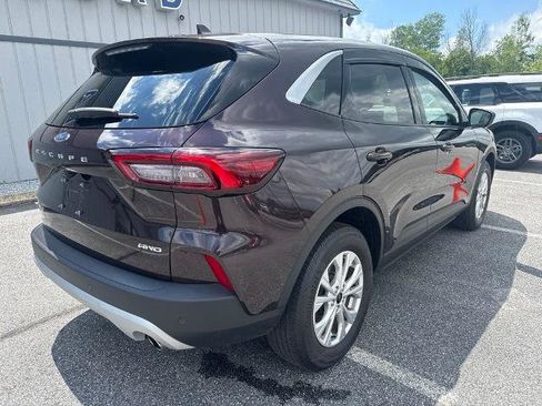 Certified 2023 Ford Escape Active w/ Tech Pack #1 AWD/4WD image 3