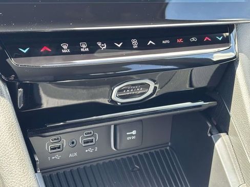 New 2026 Jeep Grand Cherokee Altitude AWD/4WD image 25