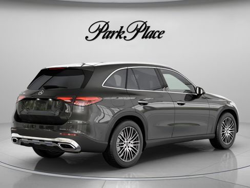 Used 2026 Mercedes-Benz GLC 300 image 28