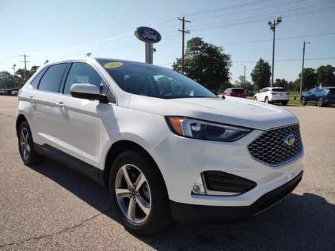 Used 2023 Ford Edge SEL w/ Convenience Package AWD/4WD image 7