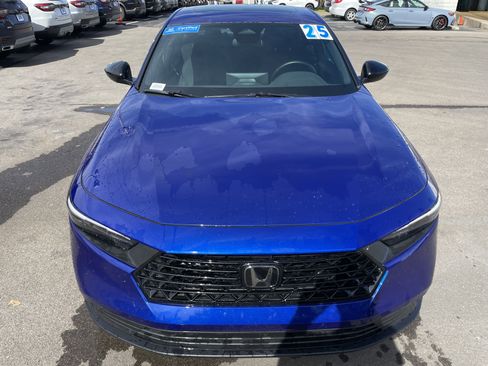 Used 2025 Honda Accord Sport image 25