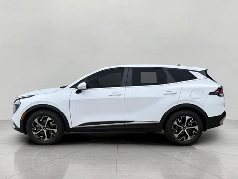 Used 2025 Kia Sportage EX FWD image 8