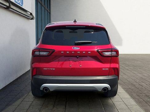 Certified 2023 Ford Escape Active AWD/4WD image 4