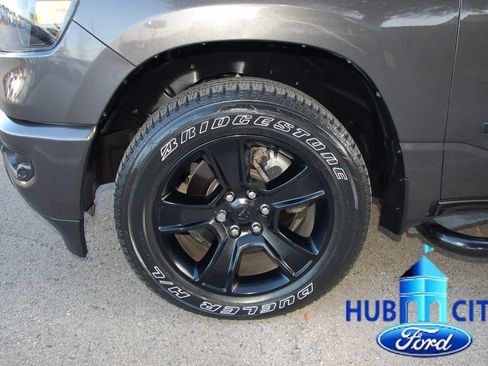Used 2022 RAM 1500 Big Horn RWD image 9