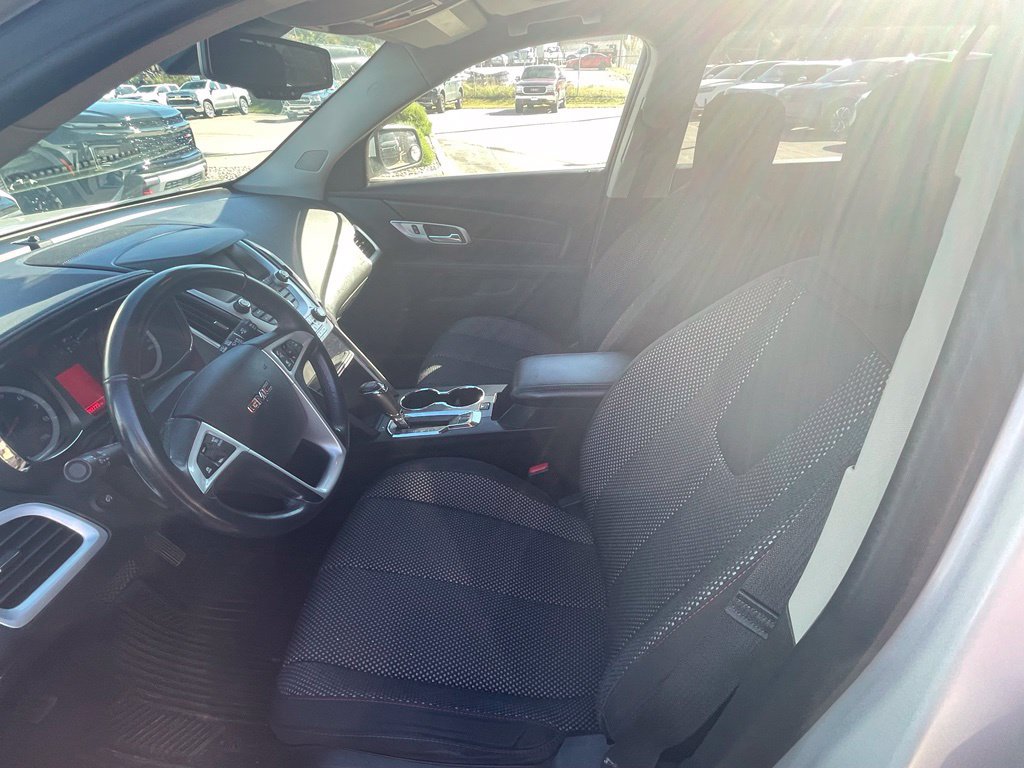 Used 2017 GMC Terrain SLE w/ Driver Alert Package I AWD/4WD image 11