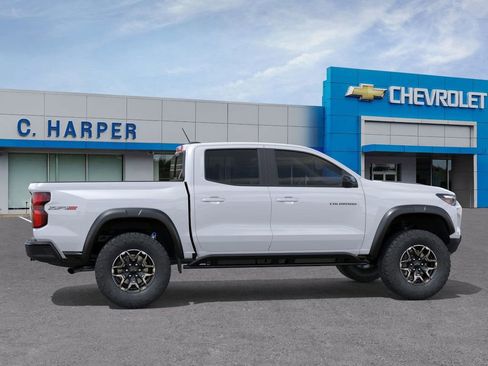 New 2026 Chevrolet Colorado ZR2 w/ Technology Package AWD/4WD image 5