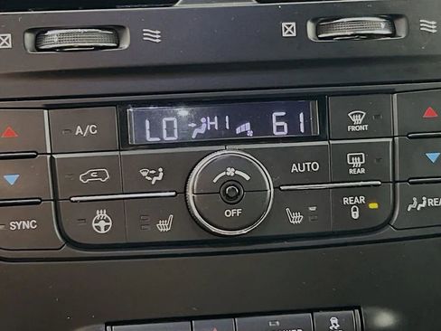 Used 2019 Dodge Grand Caravan GT image 20