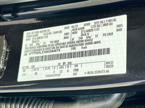 Used 2025 Ford F150 Lariat w/ Equipment Group 501A Mid AWD/4WD image 32