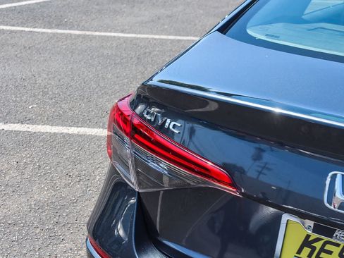 Used 2024 Honda Civic EX image 8