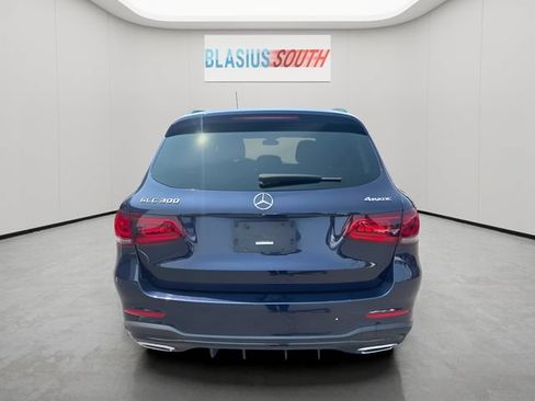 Used 2021 Mercedes-Benz GLC 300 4MATIC image 4