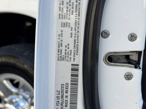 Used 2022 RAM 2500 Big Horn AWD/4WD image 45