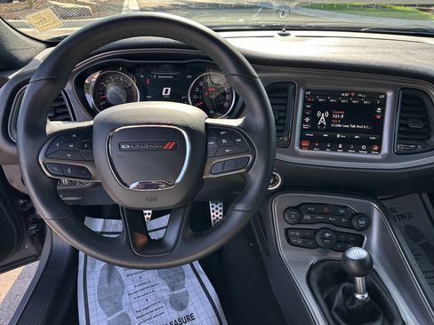 Used 2023 Dodge Challenger R/T Scat Pack RWD image 19