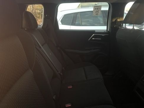 Used 2022 Mitsubishi Outlander ES image 13