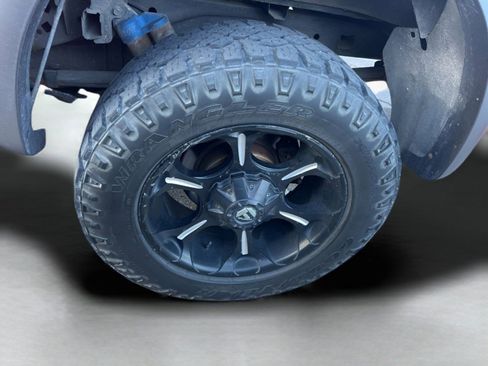 Used 2011 Ford F150 Raptor image 9