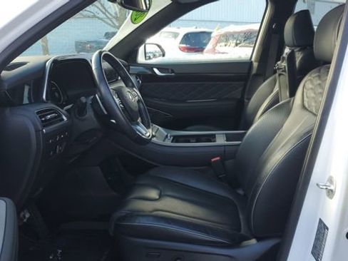 Used 2021 Hyundai Palisade Calligraphy w/ Winter Package image 4
