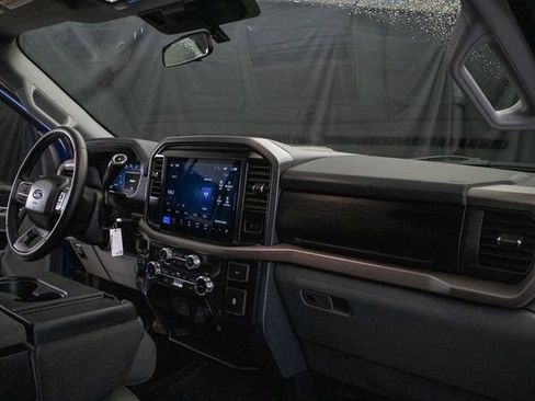 Used 2025 Ford F150 XLT w/ Equipment Group 301A Standard AWD/4WD image 17