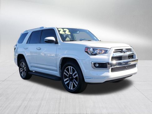 Used 2022 Toyota 4Runner Limited image 9