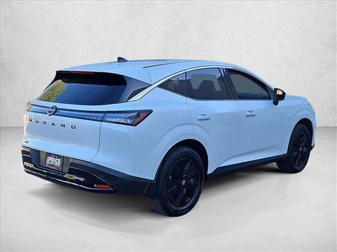 Used 2025 Nissan Murano SV AWD/4WD image 5