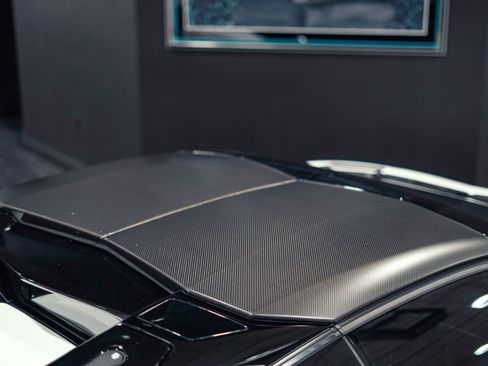 Used 2020 Lamborghini Aventador SVJ AWD/4WD image 11