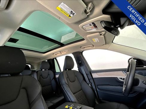 Certified 2025 Volvo XC90 B6 Plus image 22