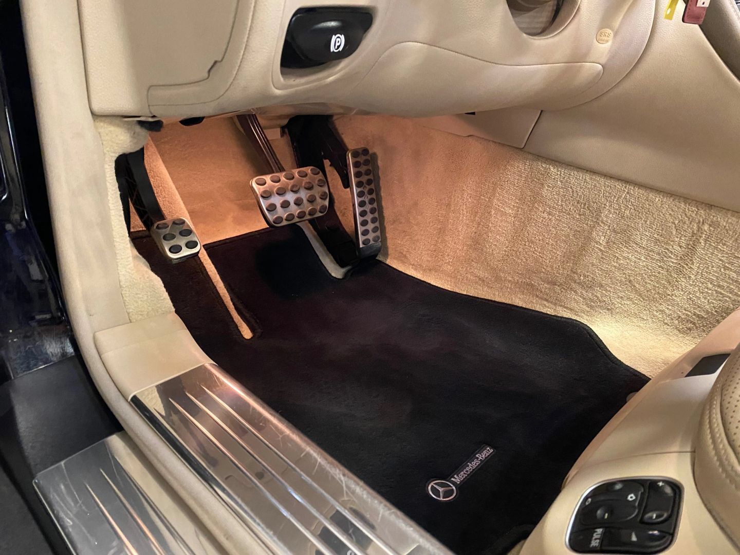 Used 2007 Mercedes-Benz SL 55 AMG image 28