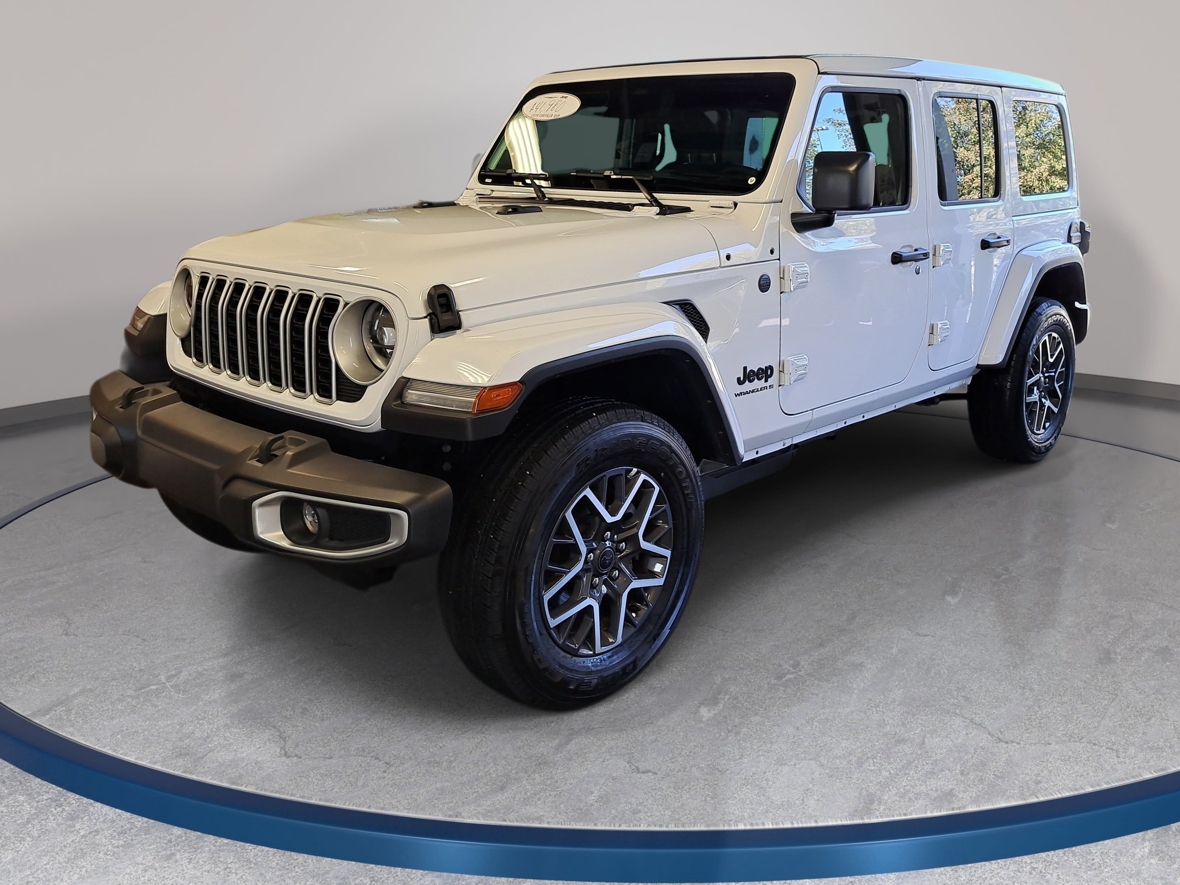 Used 2026 Jeep Wrangler Unlimited Sahara AWD/4WD image 1