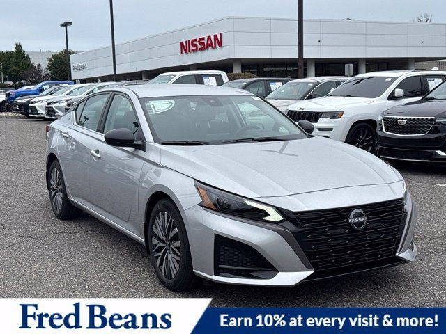 New 2026 Nissan Altima 2.5 SV FWD image 1
