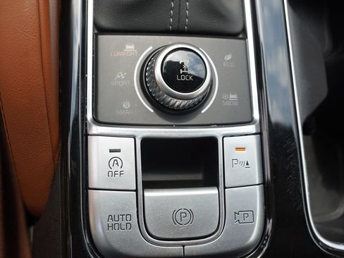 Certified 2024 Kia Telluride SX X-Line AWD/4WD image 34