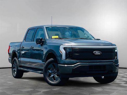 New 2025 Ford F150 Lightning Flash AWD/4WD image 1