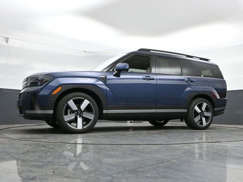 Used 2025 Hyundai Santa Fe Limited AWD/4WD image 45